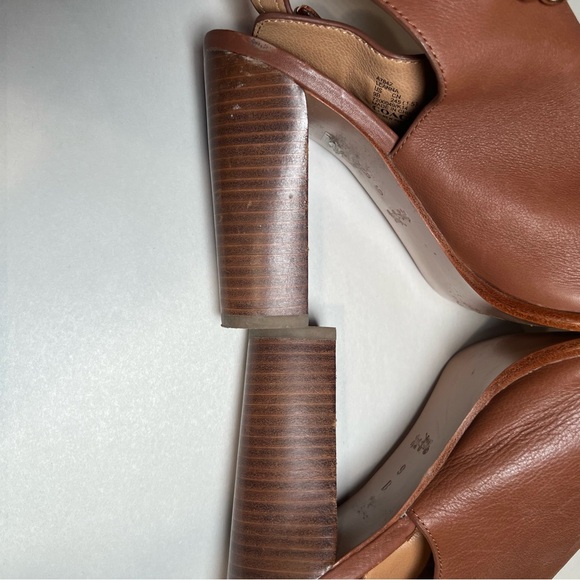 Coach Leanna Sandals Heel Size 9 Camel Brown Open Toe Sling Back Gold Chain - Picture 14 of 15